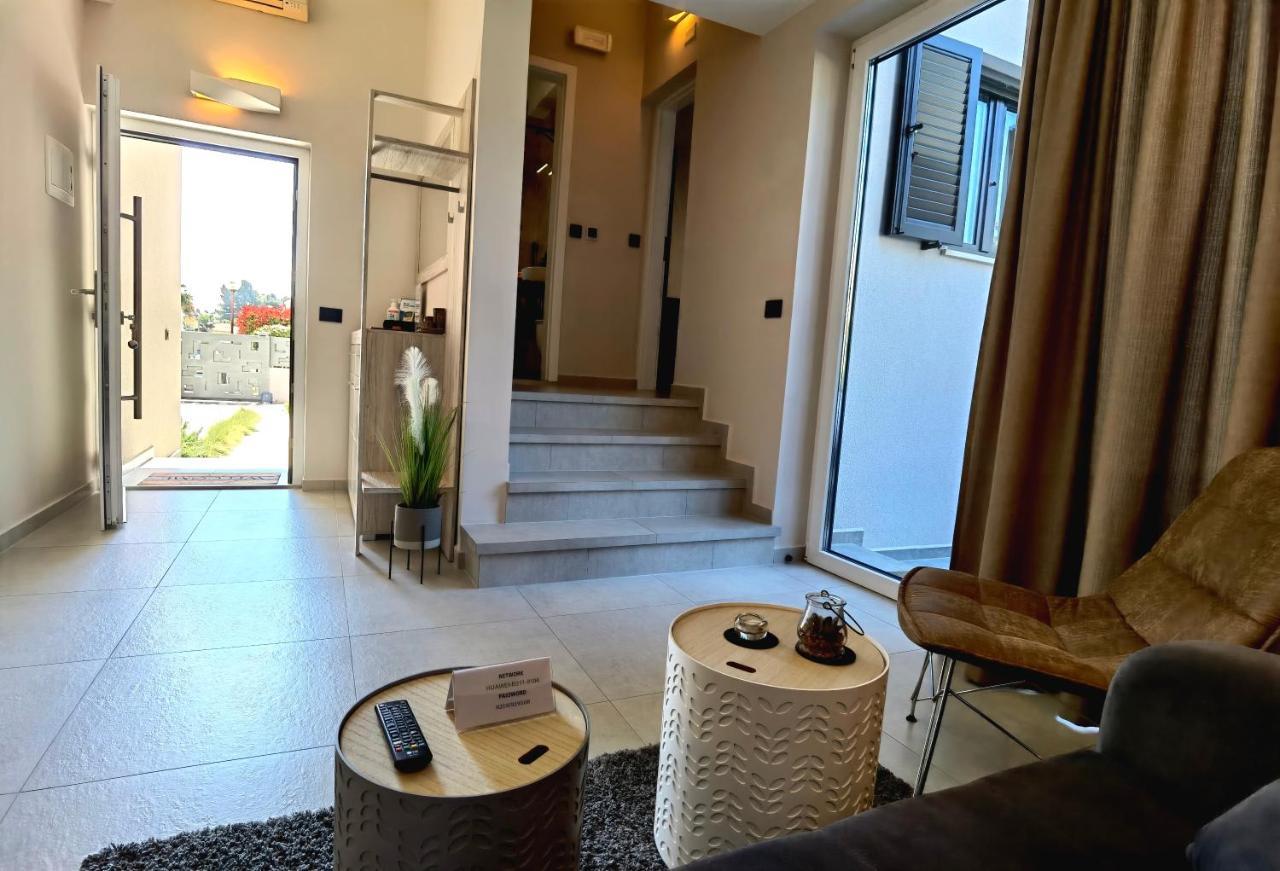 Stay In The Very Heart Of Porec - 50M To The Beach ภายนอก รูปภาพ